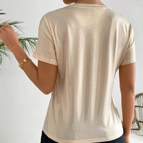 Apricot Casual Women's Chic And Elegant Mermaid Princess Round Neck T-Shirt - Picture 3 of 7